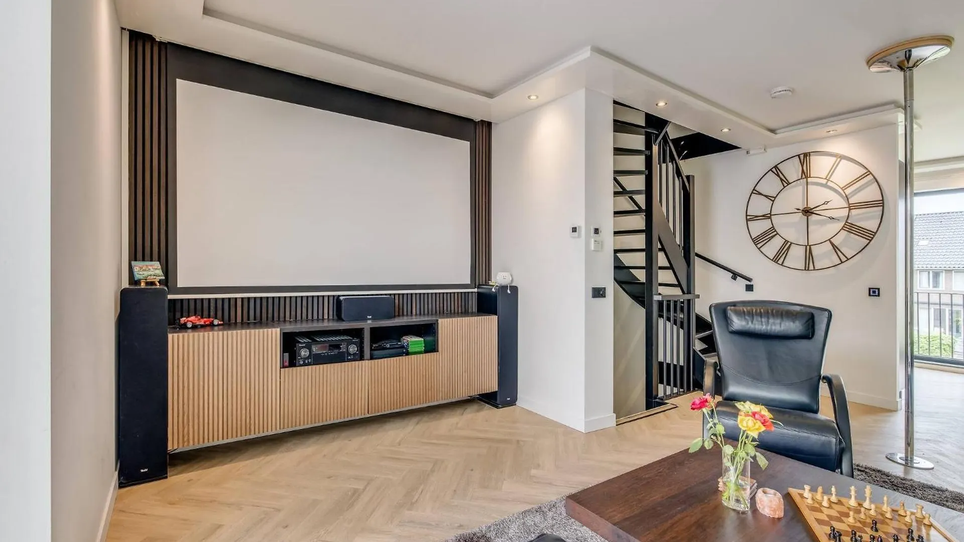 Modern Home With Private Garden Utrecht Holland