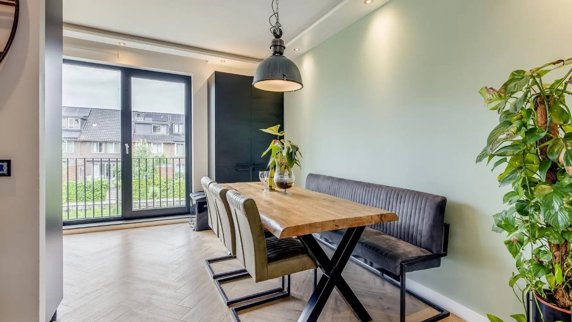 Feriehus Modern Home With Private Garden Utrecht